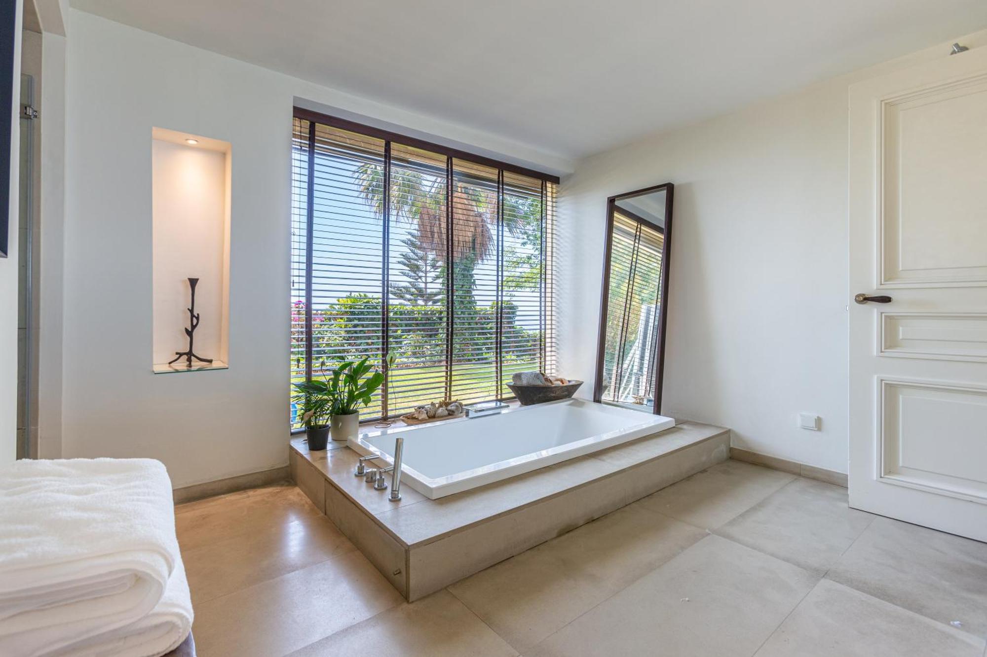 Lxr Villa With Breathtaking Views To The Mediterranean 4 Hab Torremuelle Exterior foto
